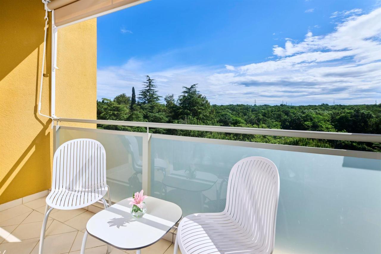 Hotel Garden Istra Plava Laguna Умаг Екстер'єр фото