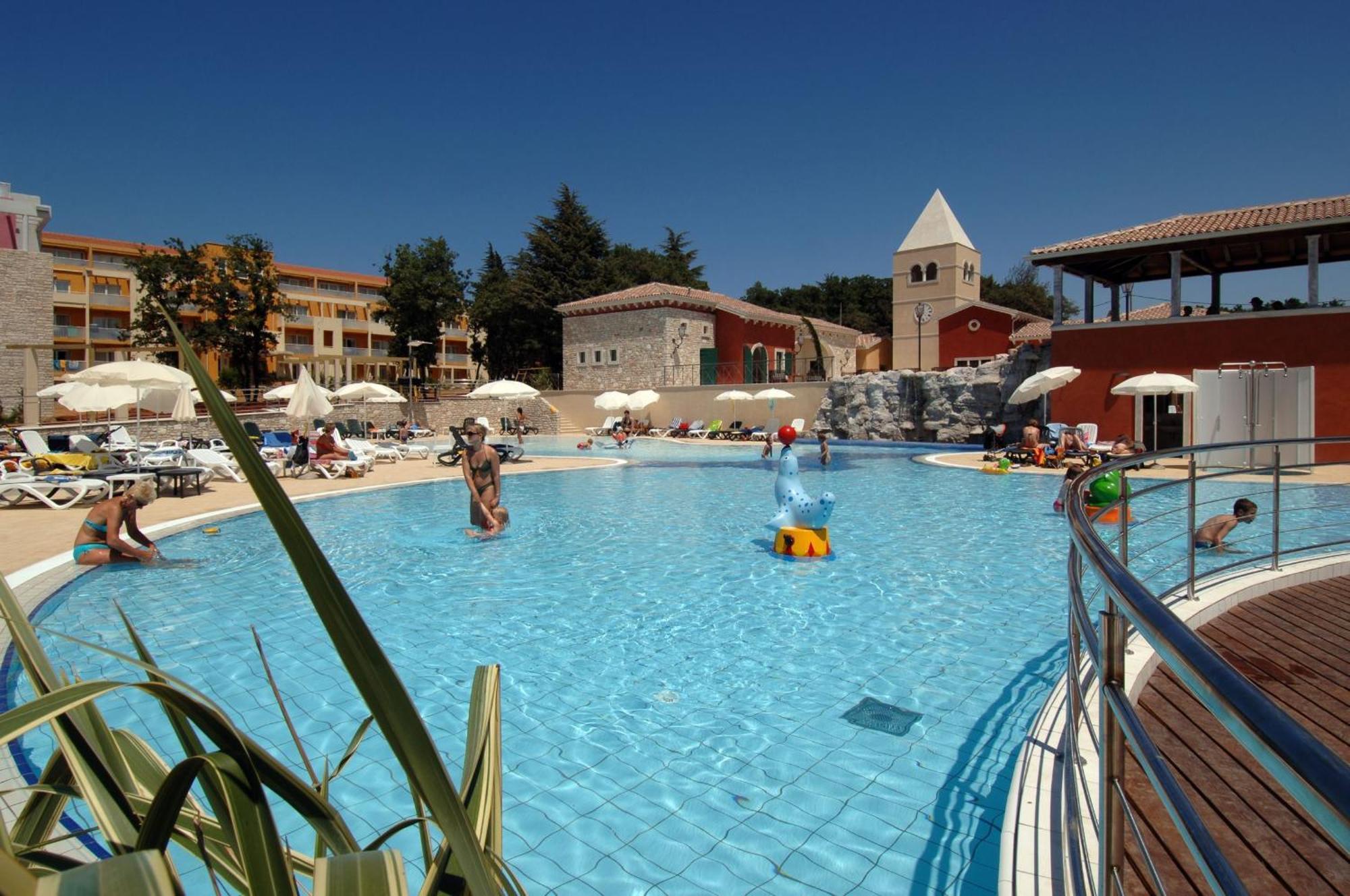 Hotel Garden Istra Plava Laguna Умаг Екстер'єр фото