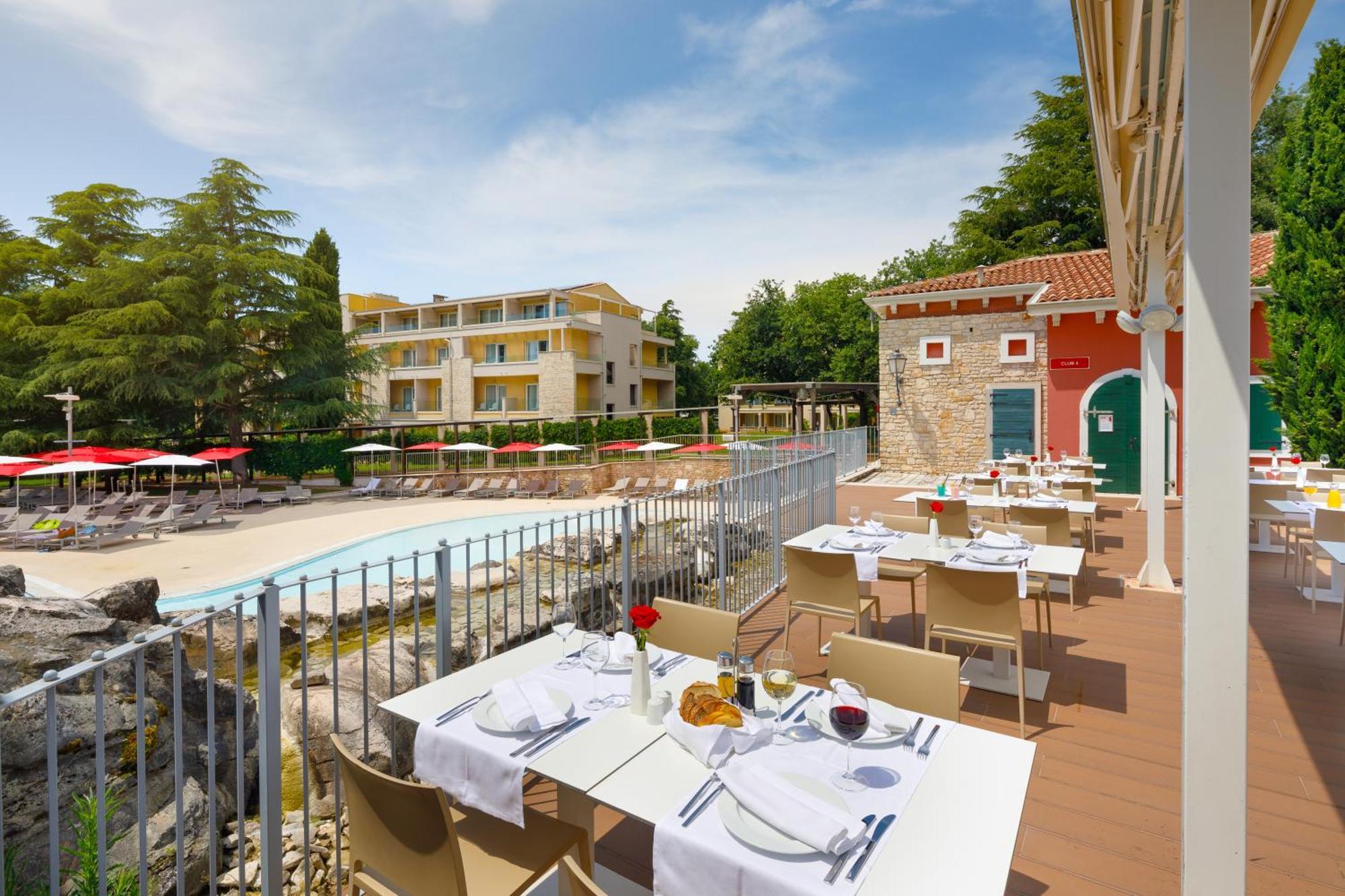 Hotel Garden Istra Plava Laguna Умаг Екстер'єр фото